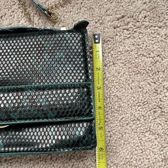 Brand new Pink Haley vegan green animal print crossbody bag - Picture 6 of 8